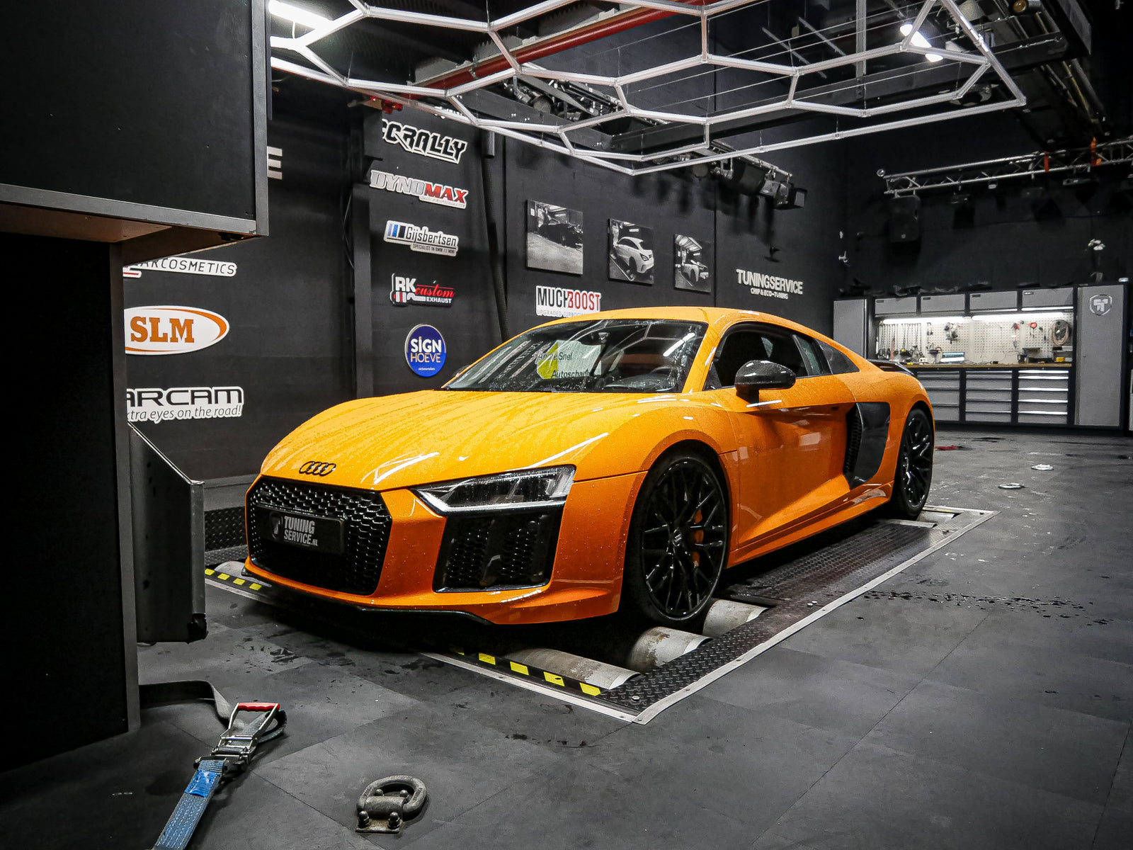 Multimap 4 maps Audi R8 v10 + Transmission tune